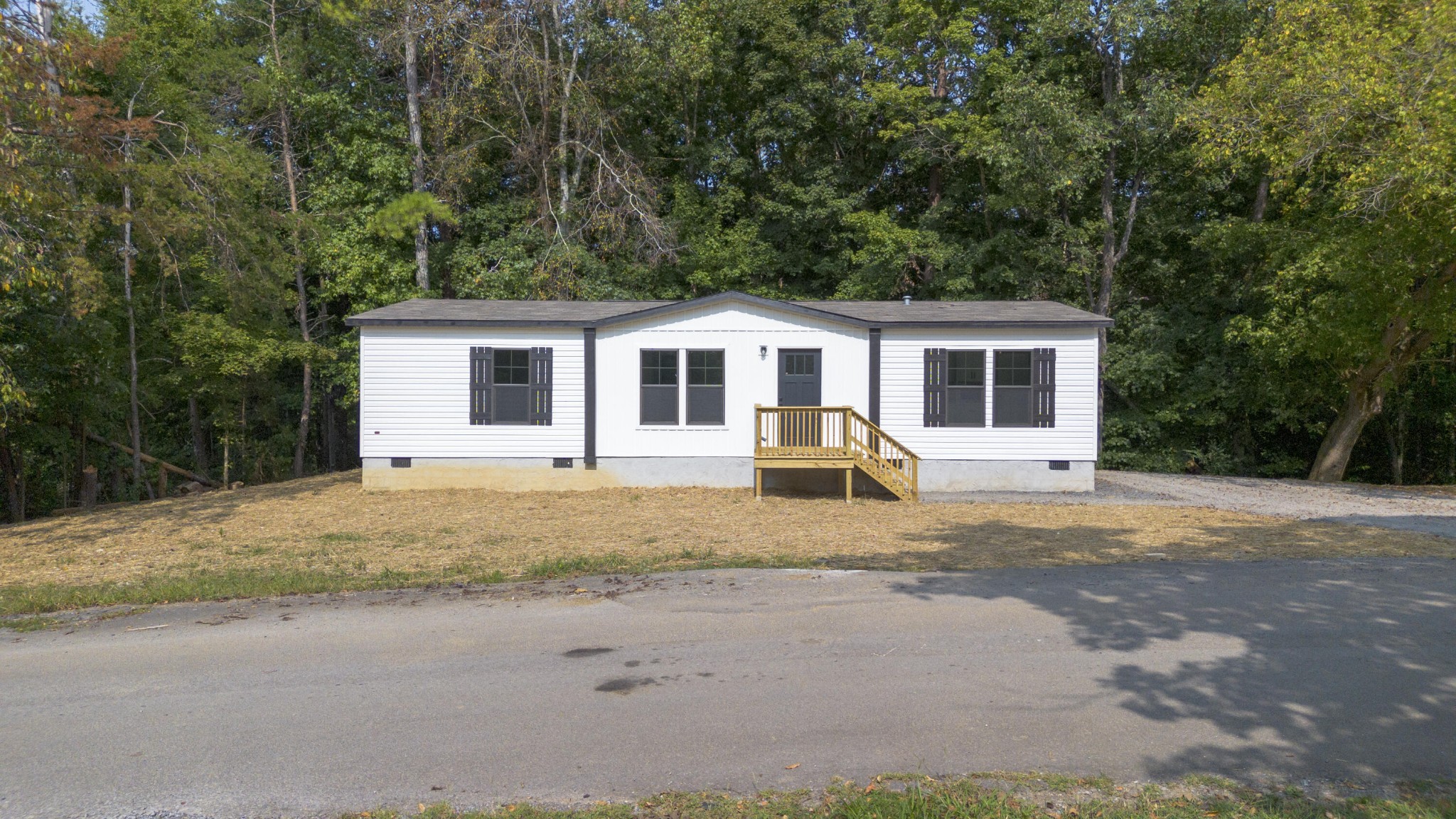 151 Hughes Road Northwest Cleveland, TN 37311 - Photo 1 of 43 Gallery Image 1