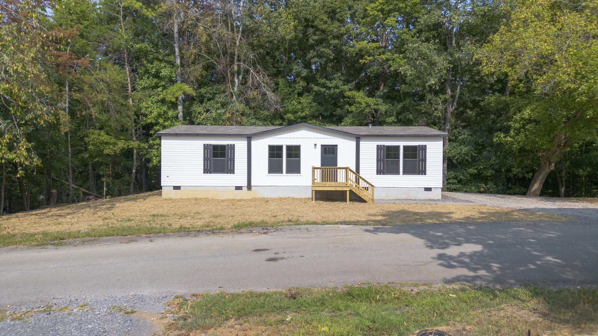 151 Hughes Road Northwest Cleveland, TN 37311 - Photo 2 of 43 Gallery Image 2