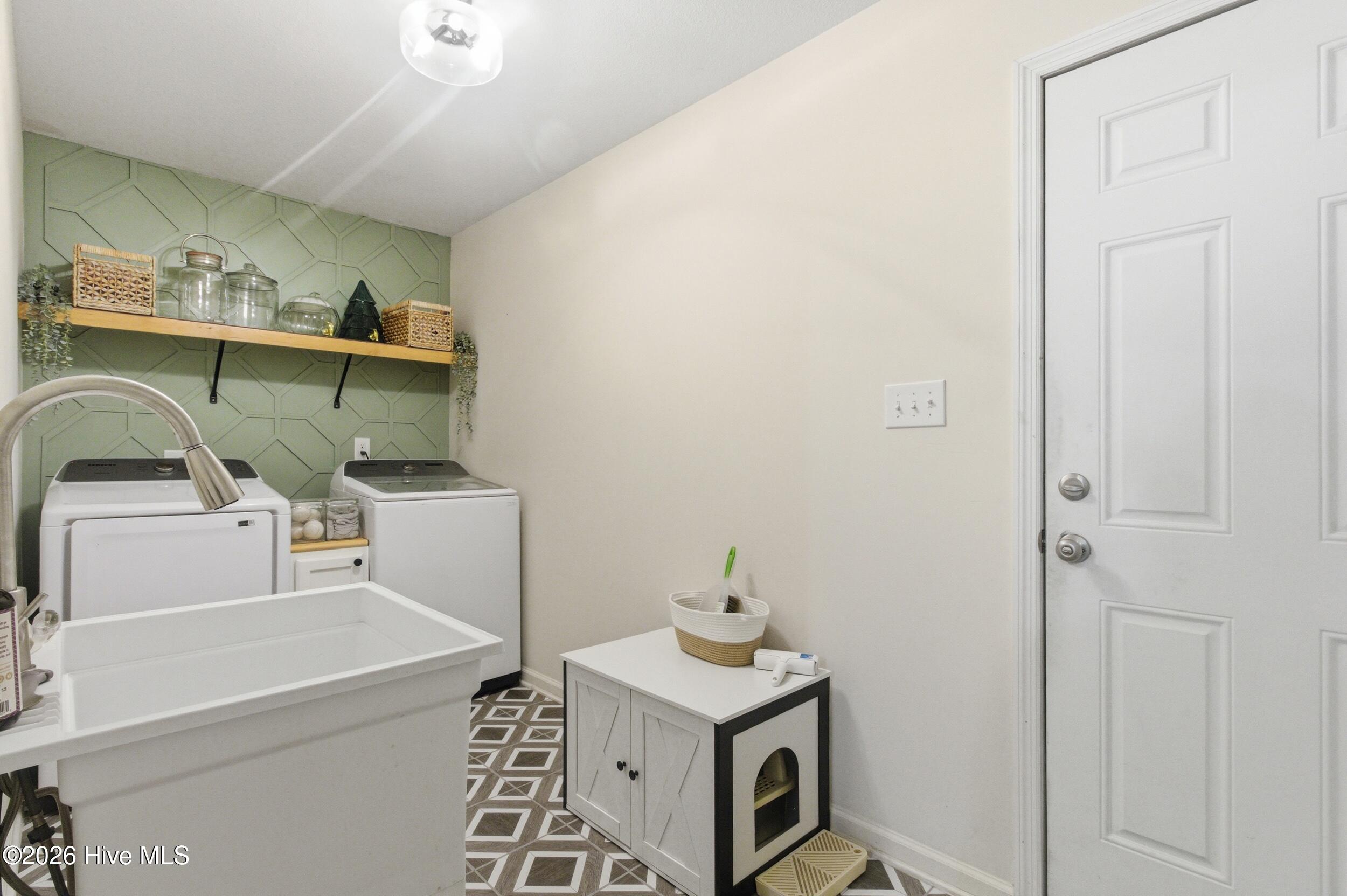 211 North Windy Ridge Road Hubert, NC 28539 - Photo 17 of 26