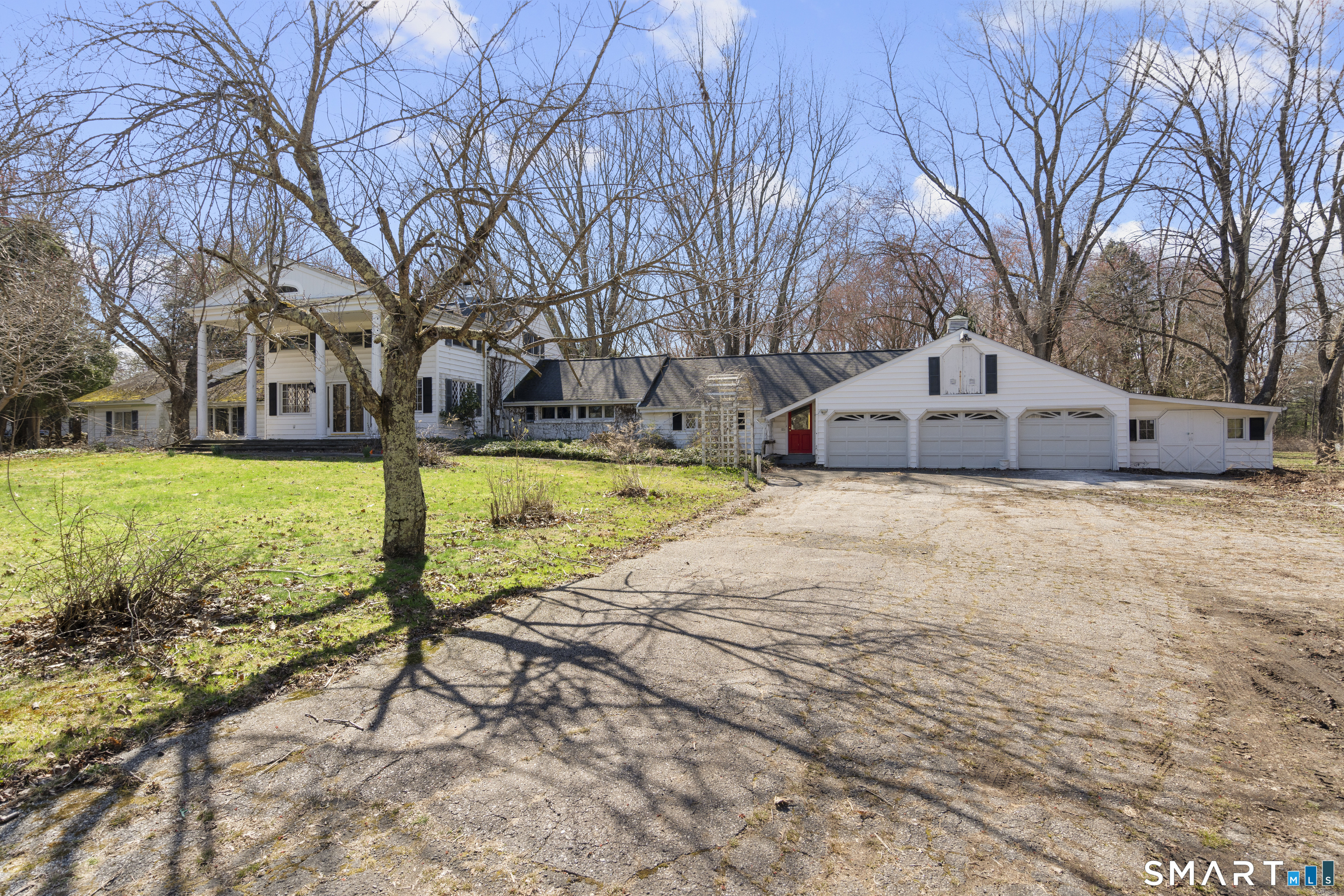 835 Monroe Turnpike Monroe, CT 06468 - Photo 1 of 39