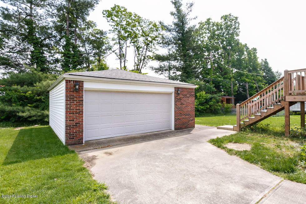 109 Blue Fields Road Louisville, KY 40223 - Photo 20 of 21 05