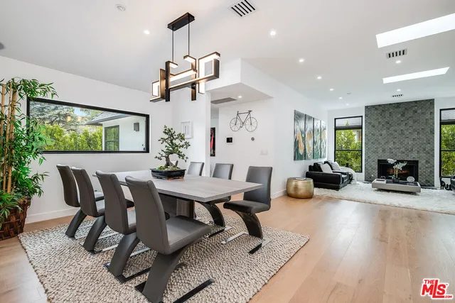 $16,000 | 13378 Contour Drive, Sherman Oaks, CA 91423