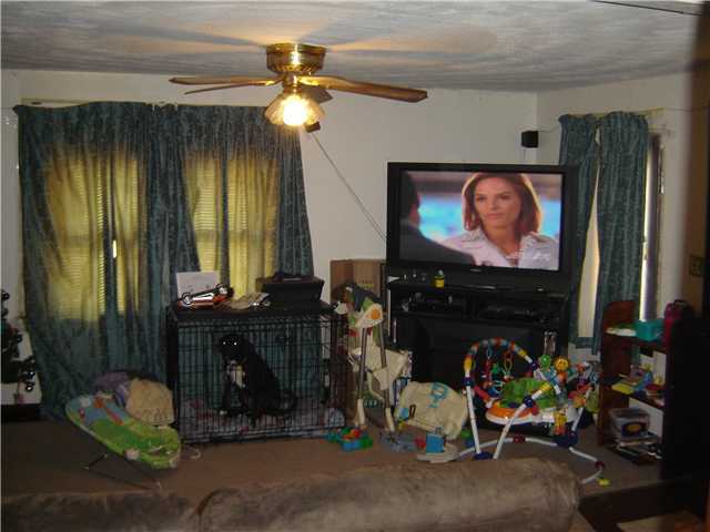 1642 Zettler Road Columbus, OH 43227 - Photo 13 of 18 Gallery Image 13