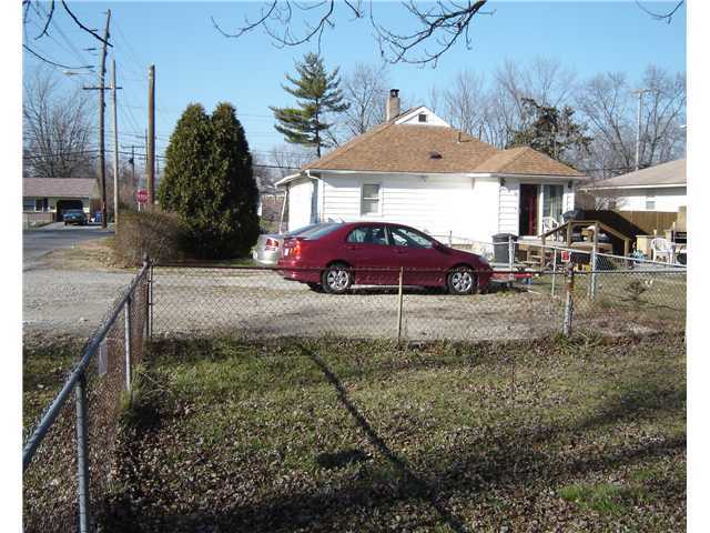 1642 Zettler Road Columbus, OH 43227 - Photo 4 of 18 Gallery Image 4