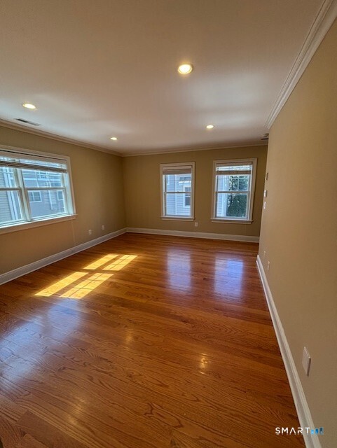 88 Maple Tree Avenue, Unit E Stamford, CT 06906 - Photo 14 of 35