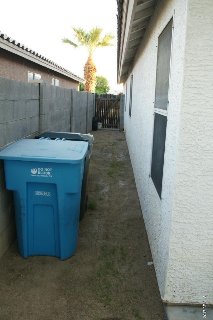 8676 West Granada Road Phoenix, AZ 85037 - Photo 16 of 18 Side yard