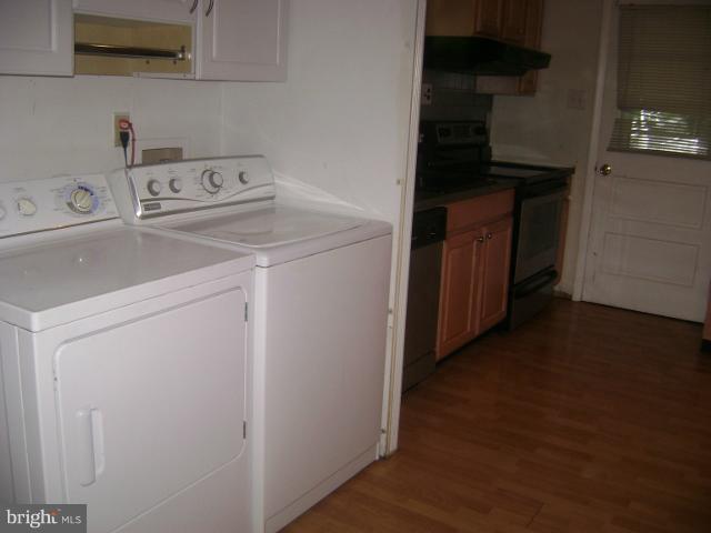1320 Tenbrook Road Odenton, MD 21113 - Photo 12 of 16 Laundry
