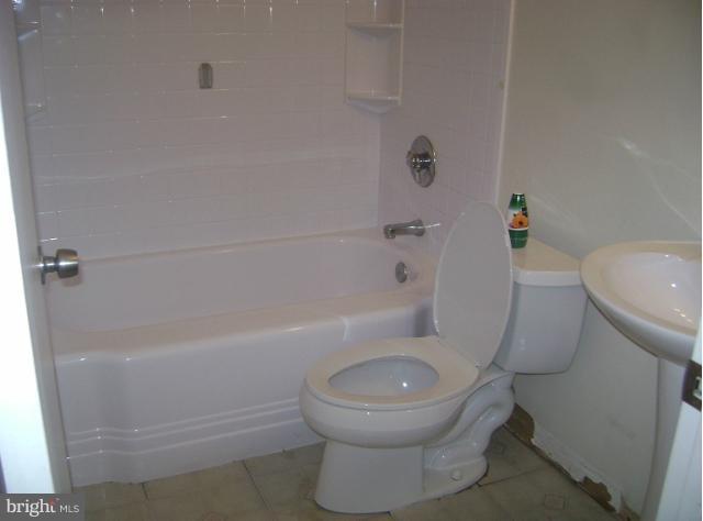 1320 Tenbrook Road Odenton, MD 21113 - Photo 5 of 16 Bath
