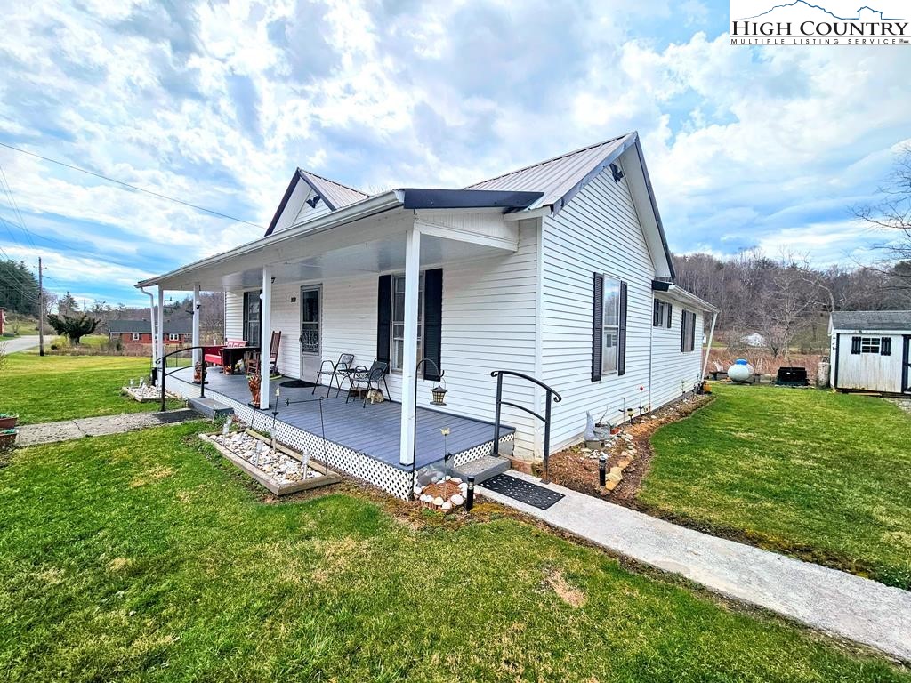 191 Timberline Road Troutdale, VA 24378 - Photo 1 of 18 Gallery Image 1