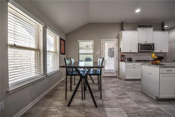 $2,995 | 5409 Buchanan Draw Road, Austin, TX 78738