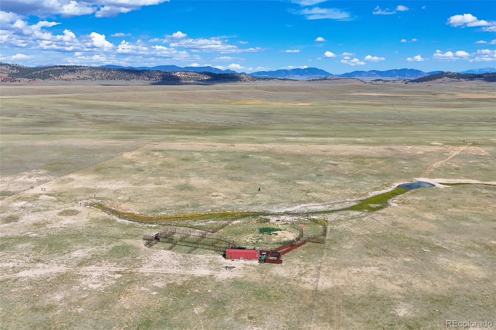 Badger Road Hartsel, CO 80449 - Photo 19 of 22 a bathroom with an ocean view