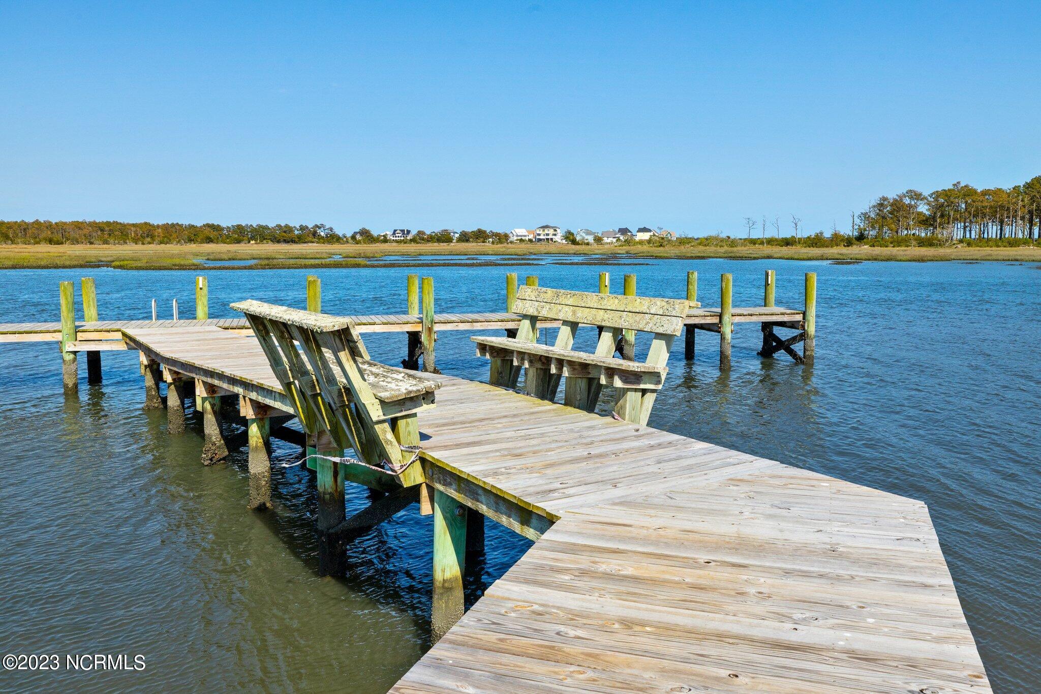 1720 Olde Farm Road Morehead City, NC 28557 - Photo 32 of 33 Community Dock