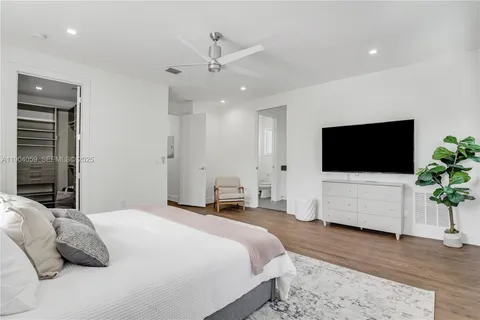 $3,295,000 | 8851 Froude Avenue, Surfside, FL 33154