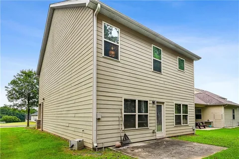 $300,000 | 4998 Summersun Drive, Morrow, GA 30260