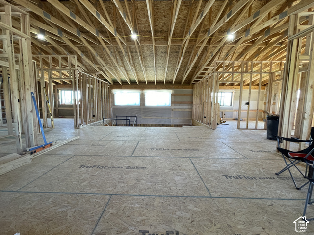 70 Horseshoe Bend Road Vernal, UT 84078 - Photo 32 of 54 Great room/family room