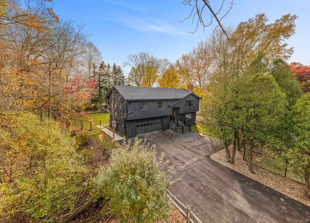 $1,179,999 | 115 Mayfair Road, Fairfield, CT 06824