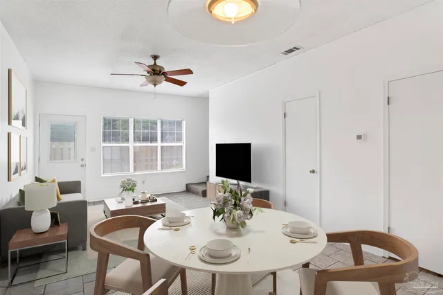 $179,900 | 601 East Burgess Road, Unit K11, Pensacola, FL 32504