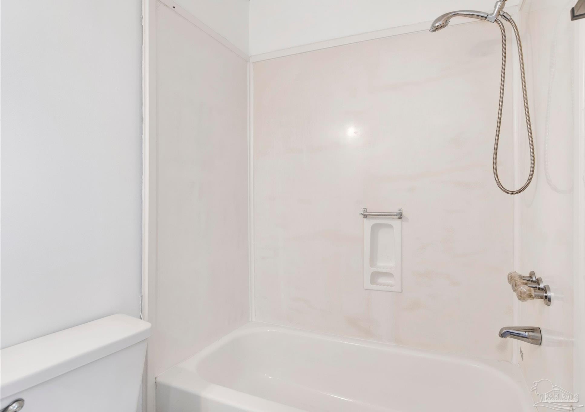 601 East Burgess Road, Unit K11 Pensacola, FL 32504 - Photo 24 of 34 a bathroom with a bath tub with a shower