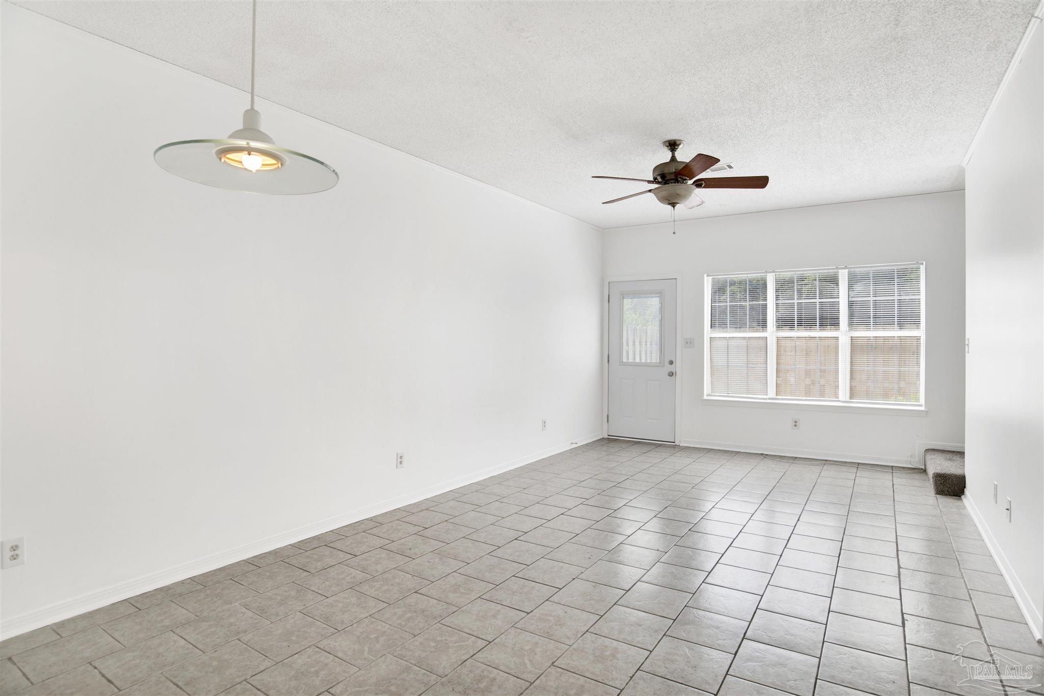 601 East Burgess Road, Unit K11 Pensacola, FL 32504 - Photo 10 of 34 a view of a room with window