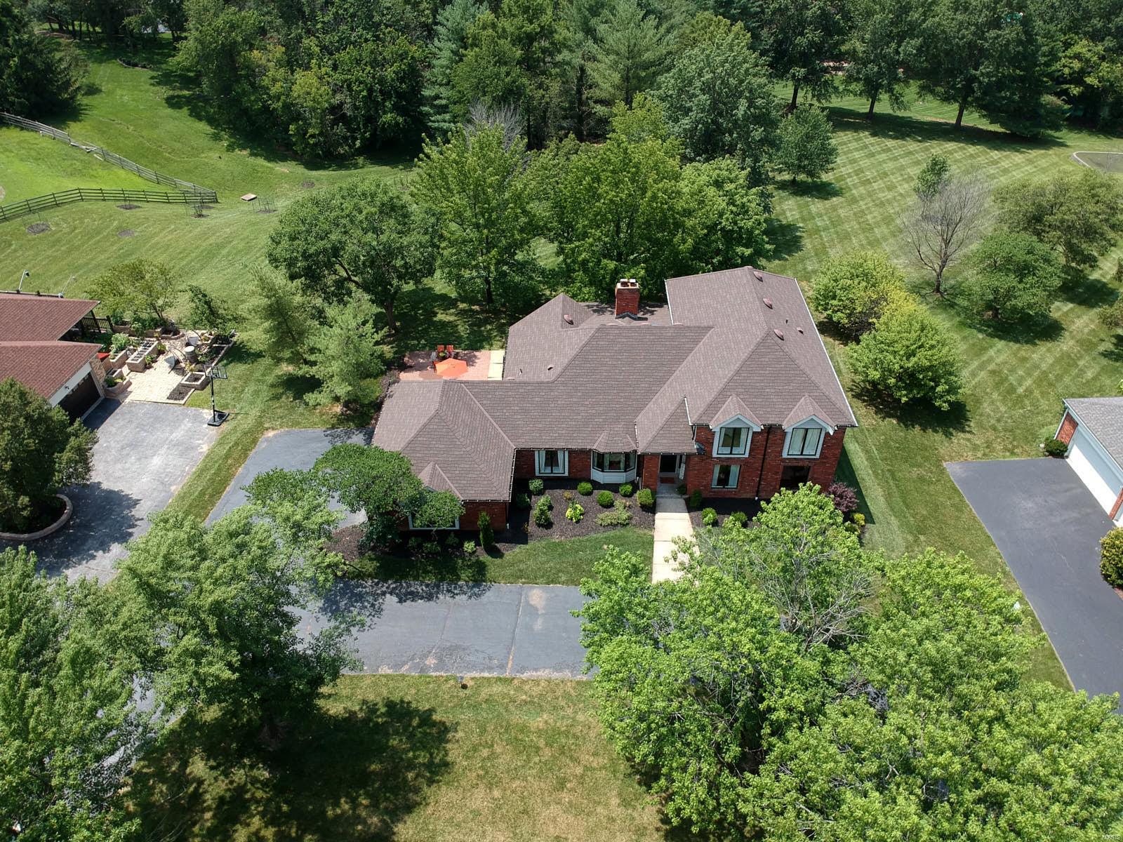 2061 Kehrs Mill Road Chesterfield, MO 63005 - Photo 2 of 49 Gallery Image 2