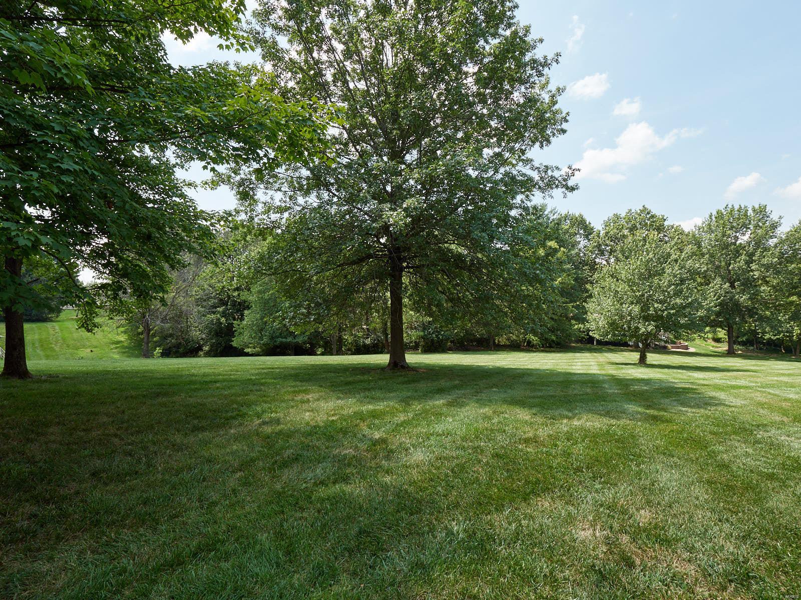 2061 Kehrs Mill Road Chesterfield, MO 63005 - Photo 46 of 49 Gallery Image 46
