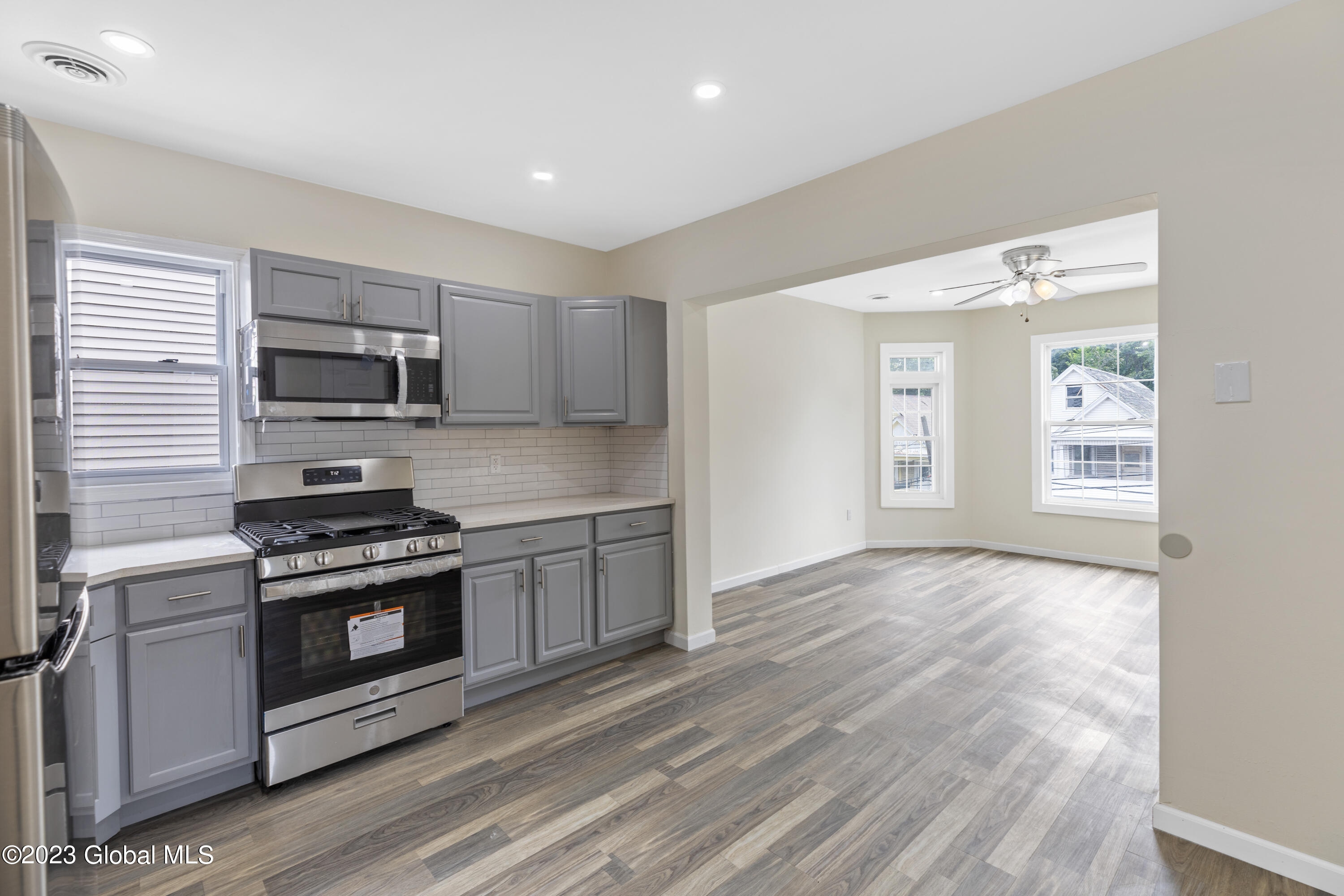 658 Crane Street Schenectady, NY 12303 - Photo 24 of 44 1 (34)