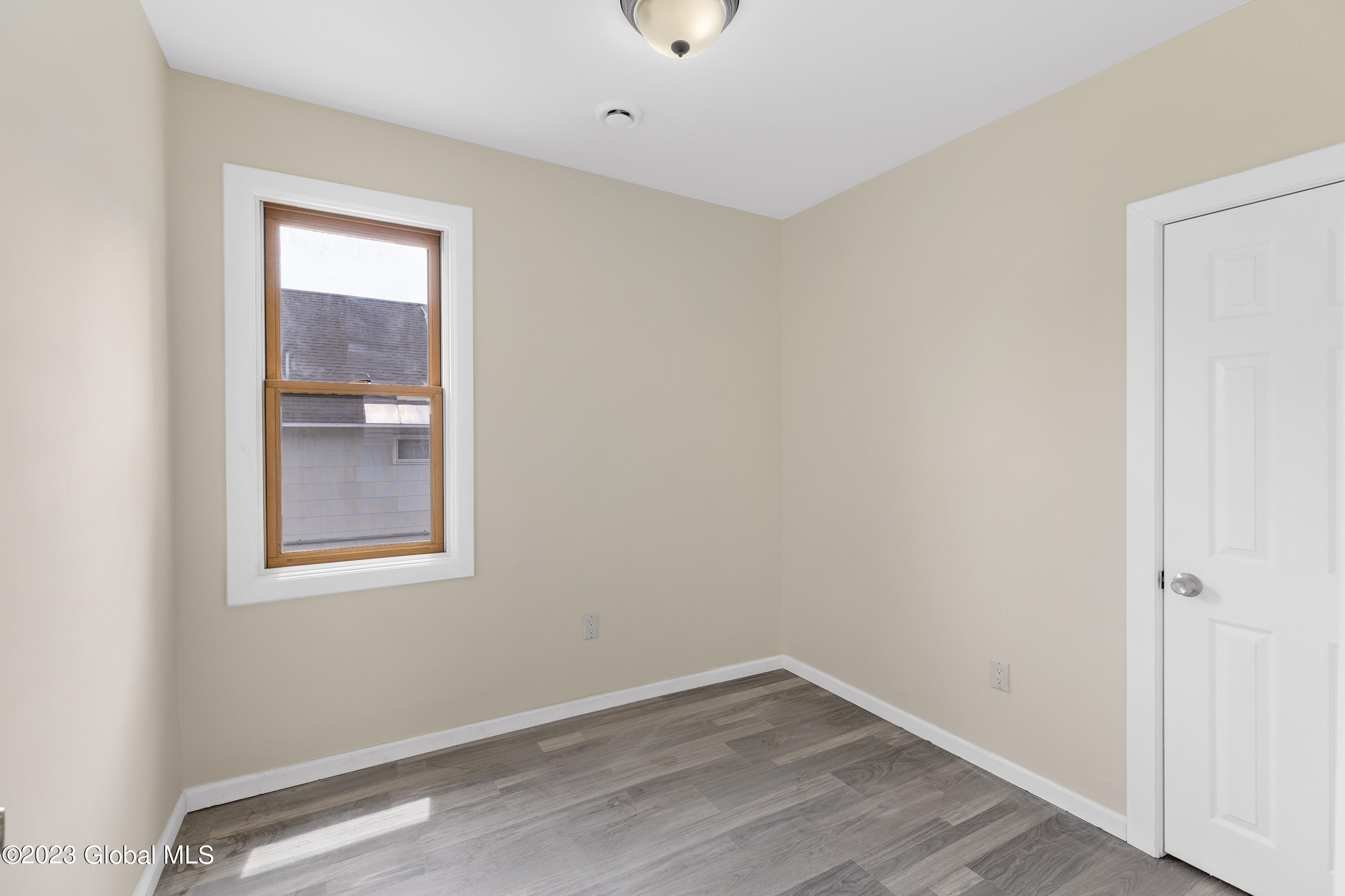 658 Crane Street Schenectady, NY 12303 - Photo 28 of 44 1 (35)