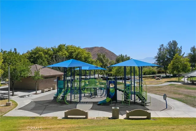 $590,000 | 34189 Hillside Drive, Lake Elsinore, CA 92532