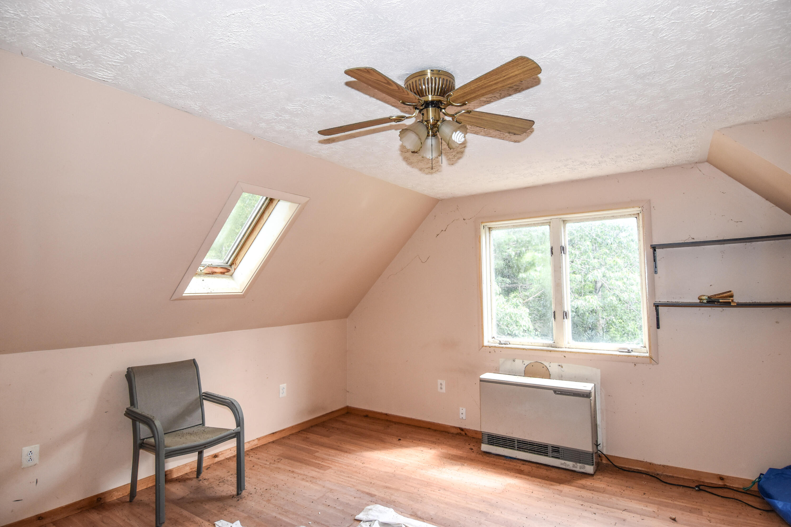 114 Grant Road Durham, ME 04222 - Photo 19 of 30 Apartment