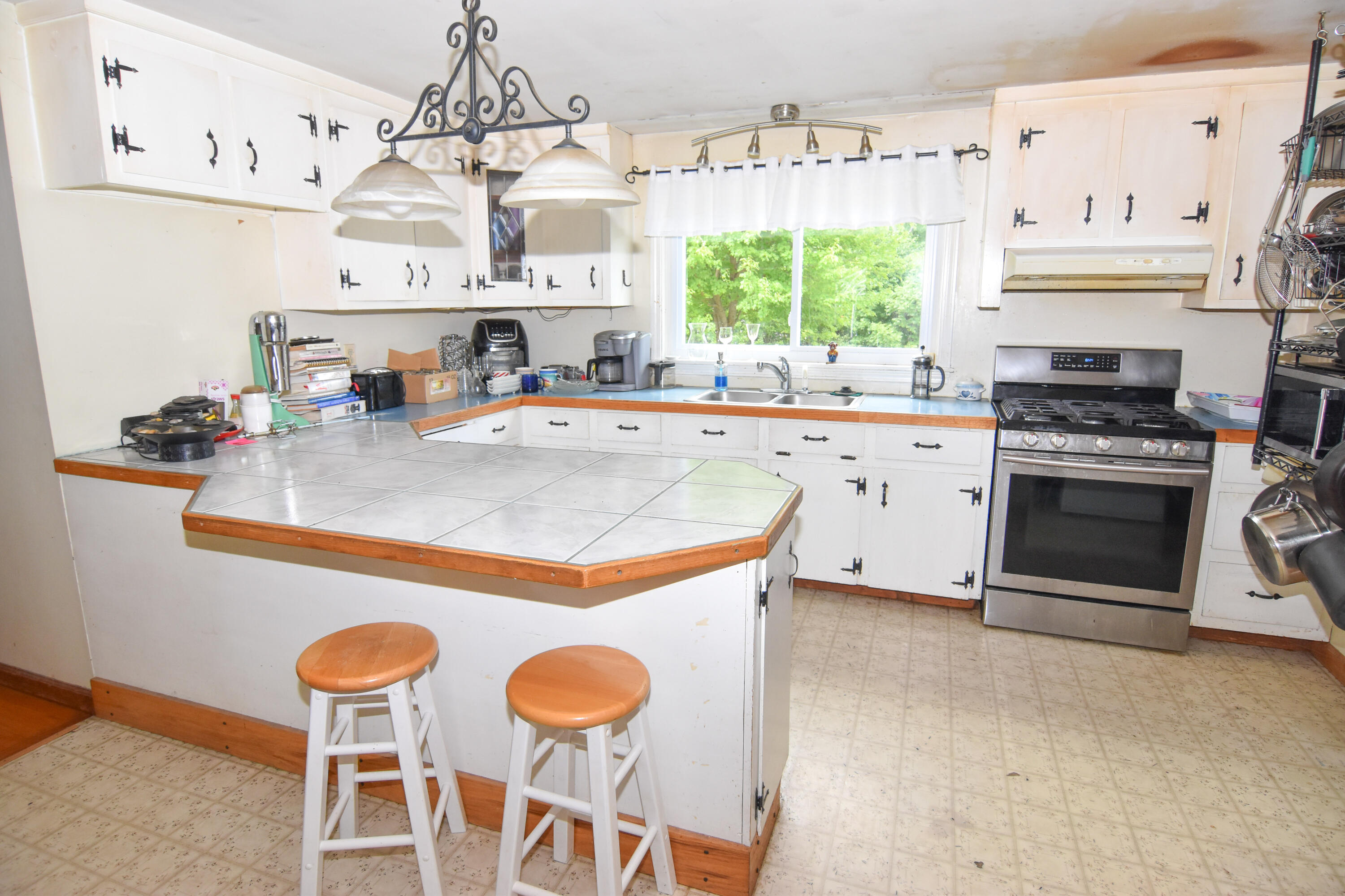 114 Grant Road Durham, ME 04222 - Photo 3 of 30 Kitchen