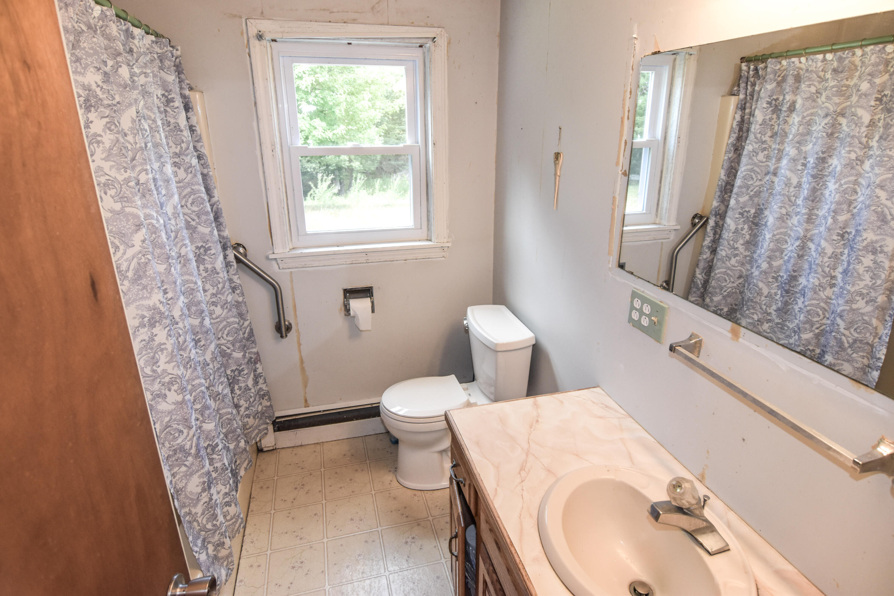 114 Grant Road Durham, ME 04222 - Photo 7 of 30 Bathroom