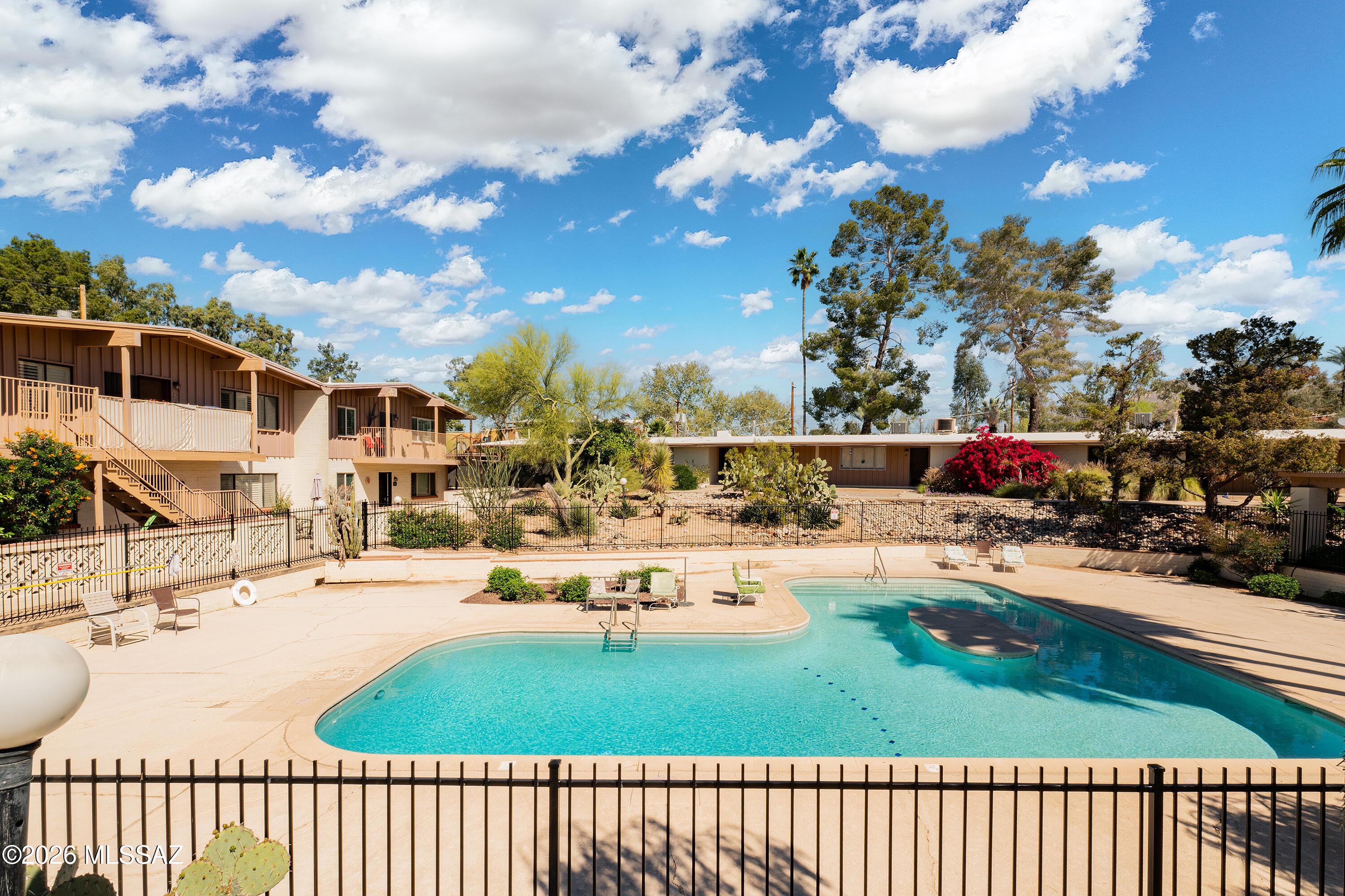 5901 North Oracle Road, Unit 28 Tucson, AZ 85704 - Photo 11 of 30 5901 Oracle 28 (10)