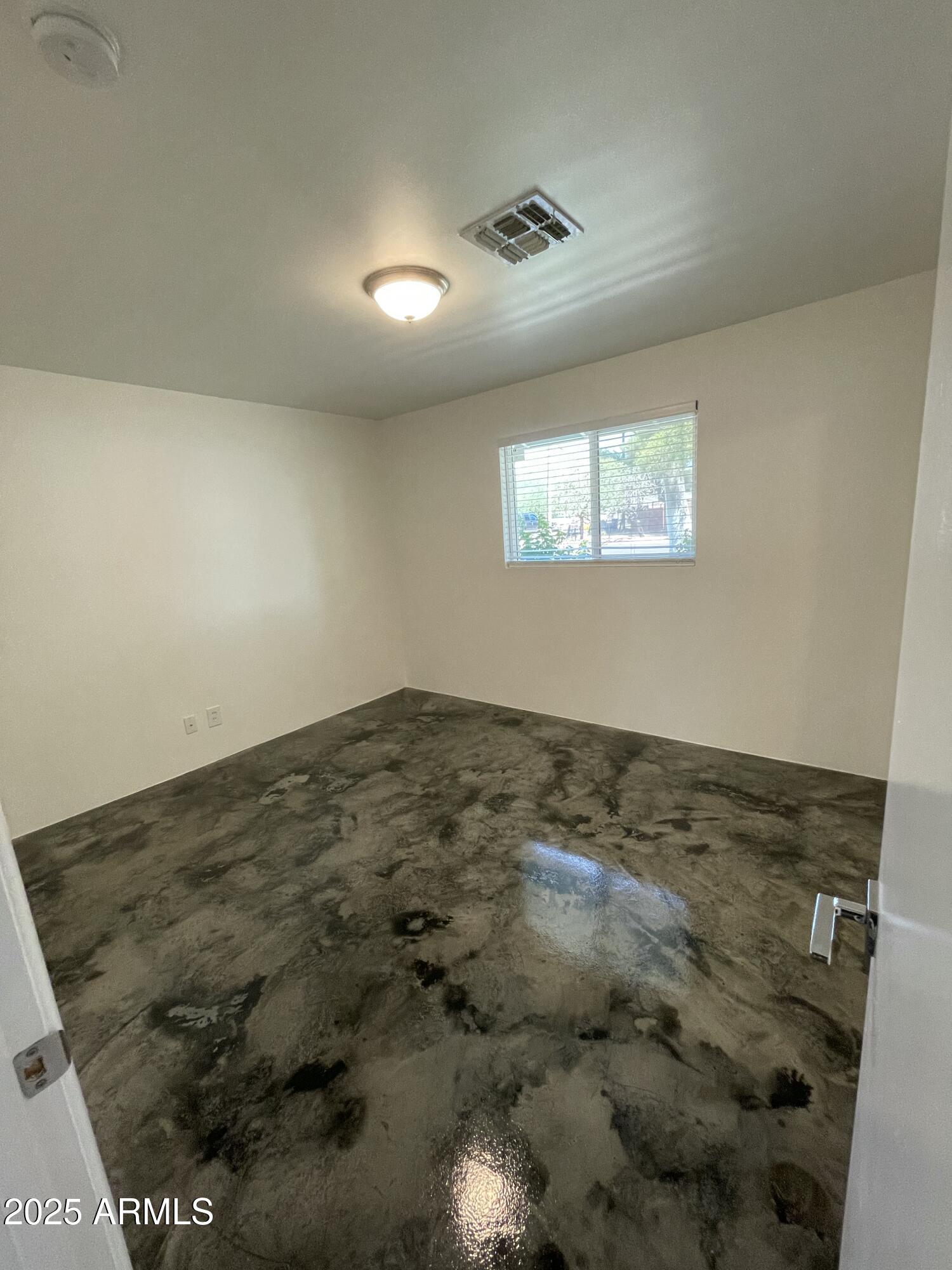 3416 North 37th Street, Unit 1 Phoenix, AZ 85018 - Photo 13 of 18 IMG_7099