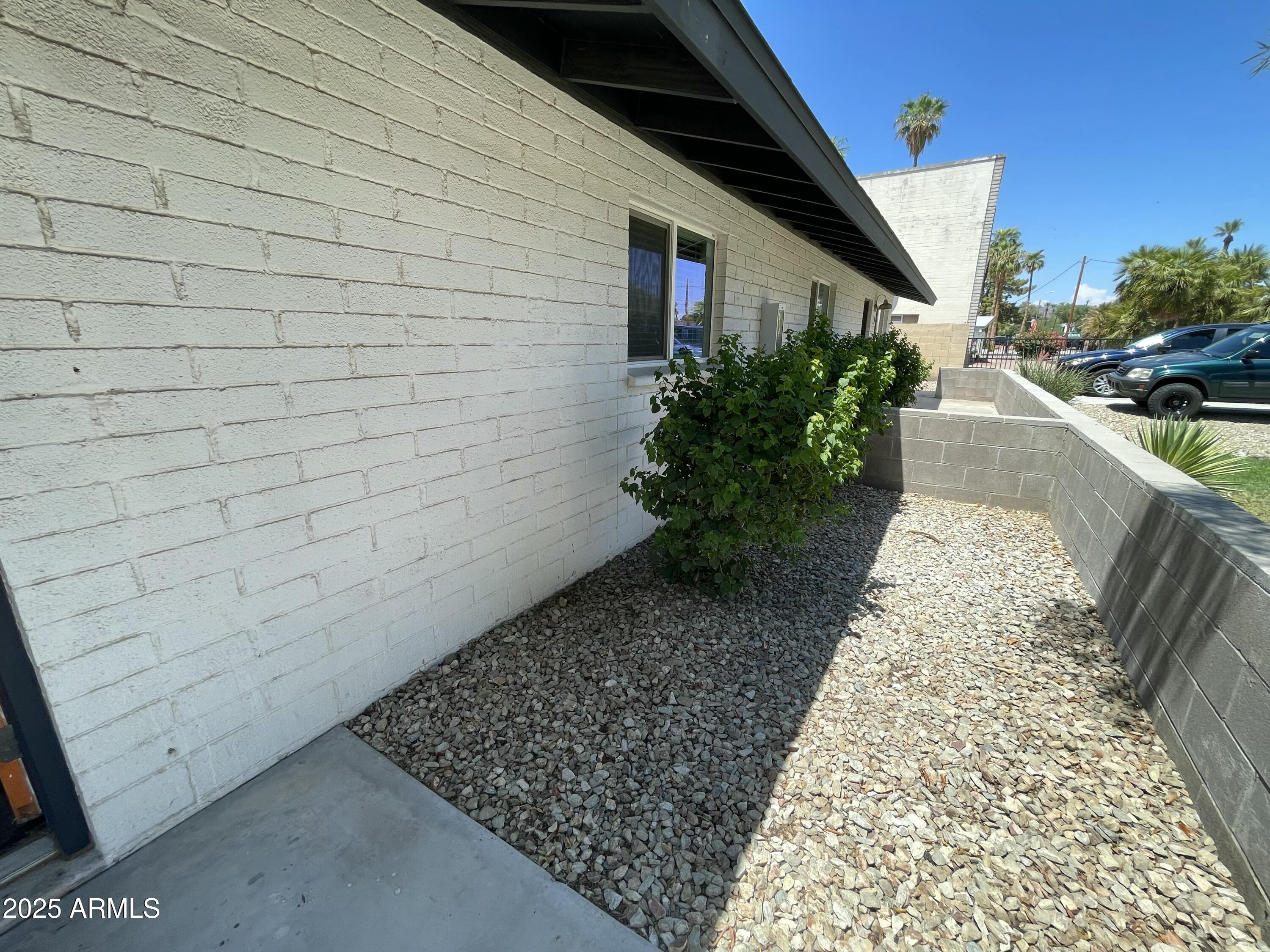 3416 North 37th Street, Unit 1 Phoenix, AZ 85018 - Photo 17 of 18 IMG_7103