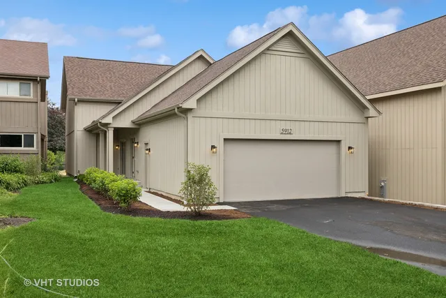 $429,900 | 5912 Prairie Ridge Road, Crystal Lake, IL 60014