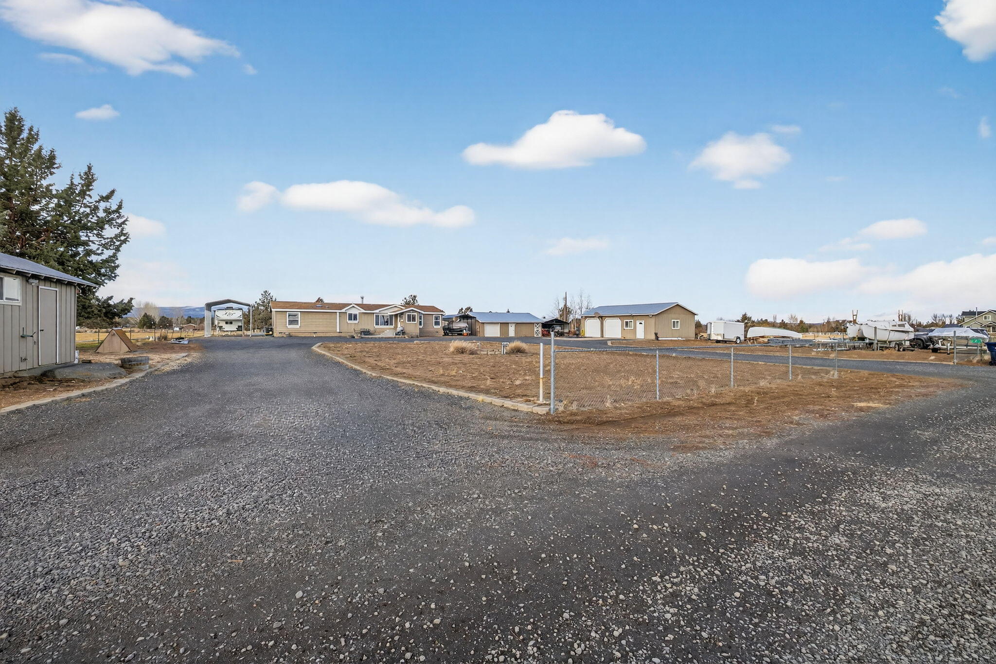 63493 Gentry Loop Bend, OR 97701 - Photo 4 of 41 2026_01_07_63493_gentry_loop-2