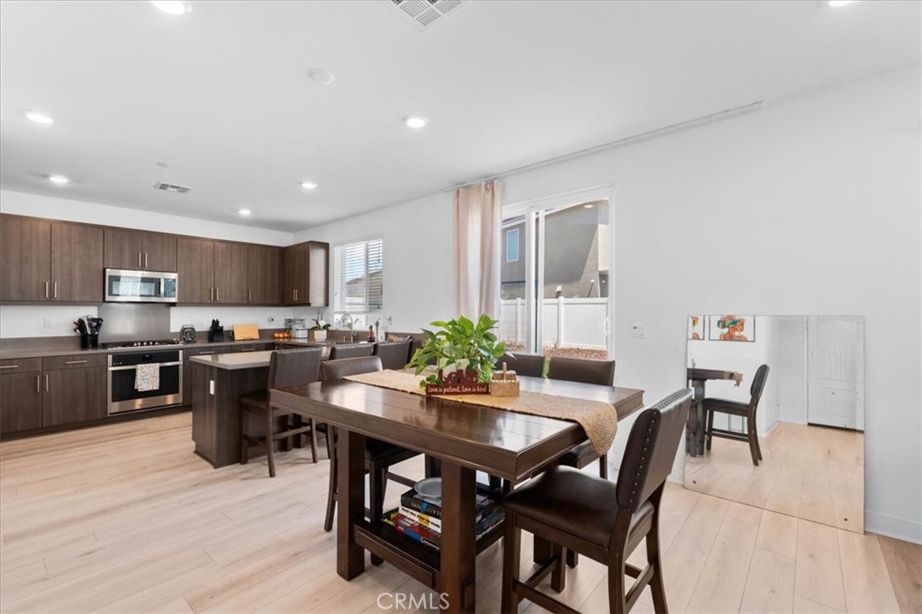 2335 Powell Drive Rialto, CA 92377 - Photo 12 of 50