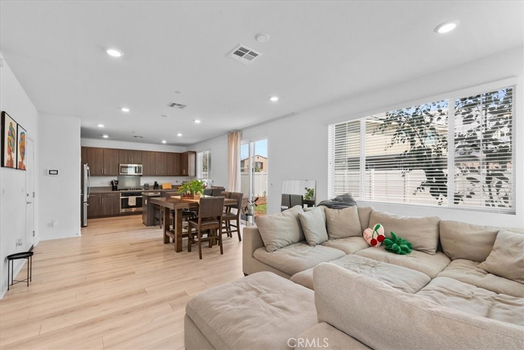 2335 Powell Drive Rialto, CA 92377 - Photo 13 of 50