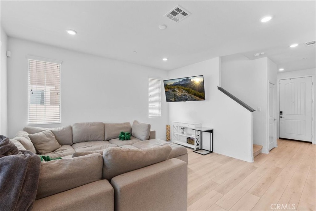 2335 Powell Drive Rialto, CA 92377 - Photo 14 of 50