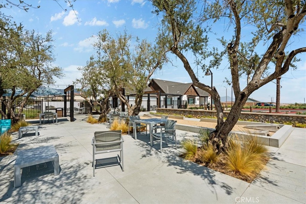 2335 Powell Drive Rialto, CA 92377 - Photo 45 of 50