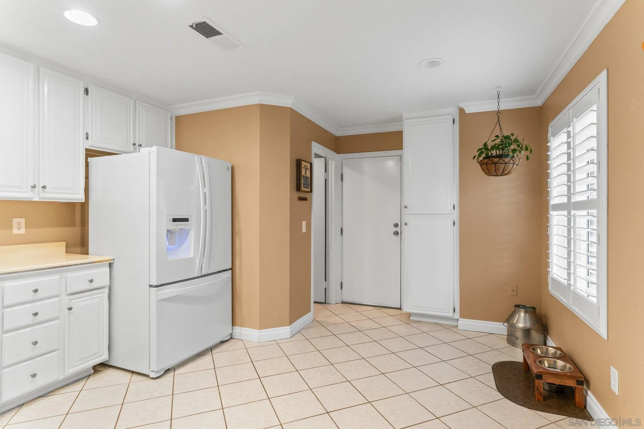 13801 Pinkard Way, Unit 8 El Cajon, CA 92021 - Photo 14 of 29