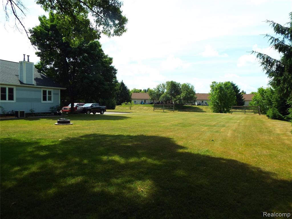 2191 North Milford Road Highland, MI 48357 - Photo 5 of 35