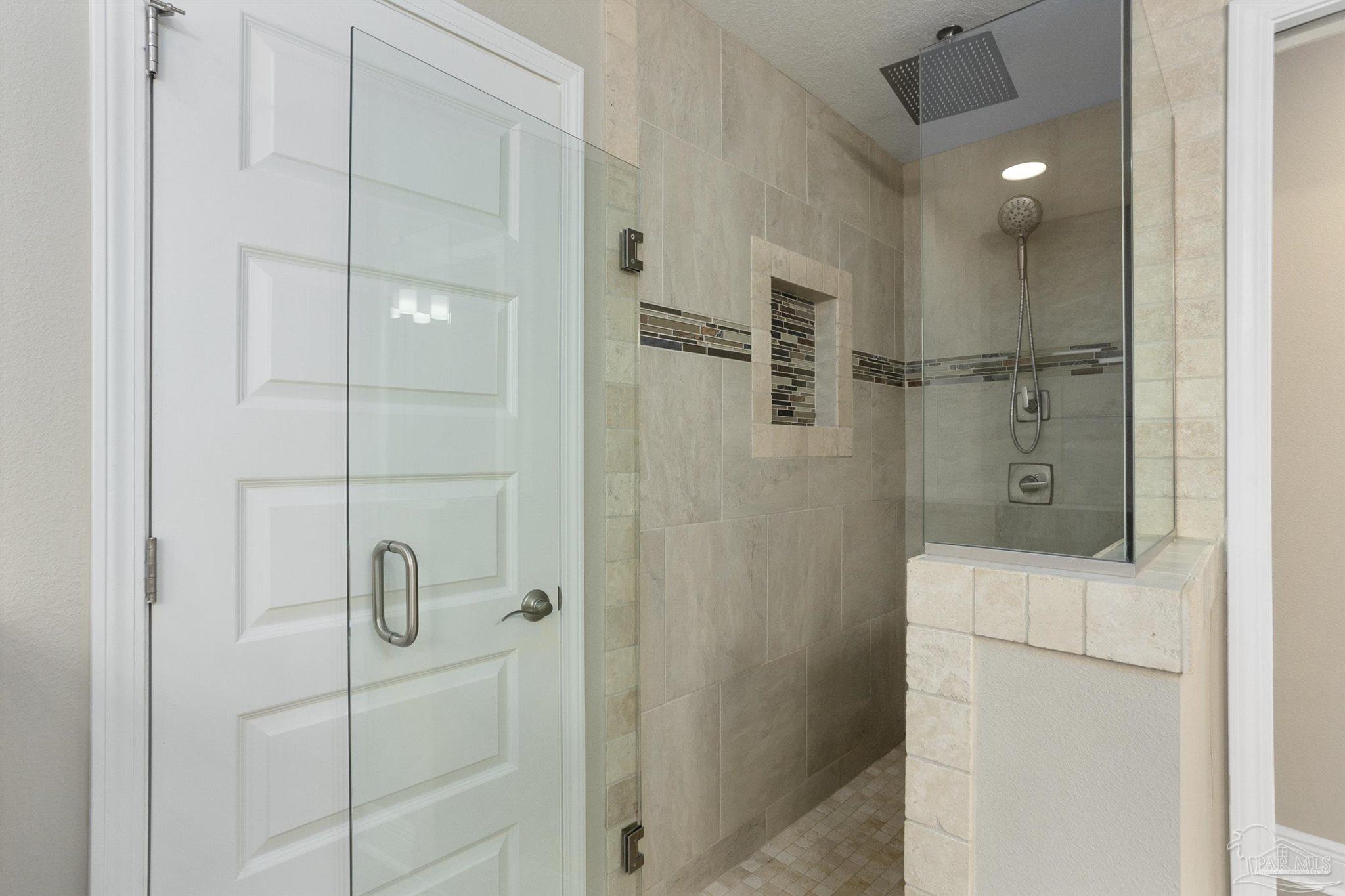 1838 Wheeler Road Gulf Breeze, FL 32563 - Photo 15 of 31 Gallery Image 15