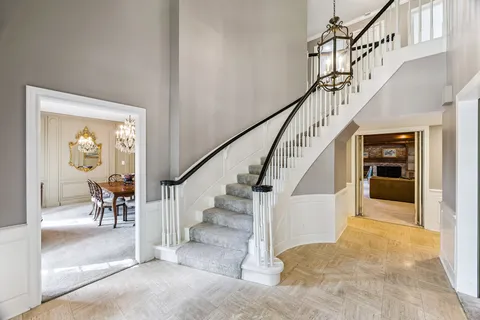 a view of entryway and hall