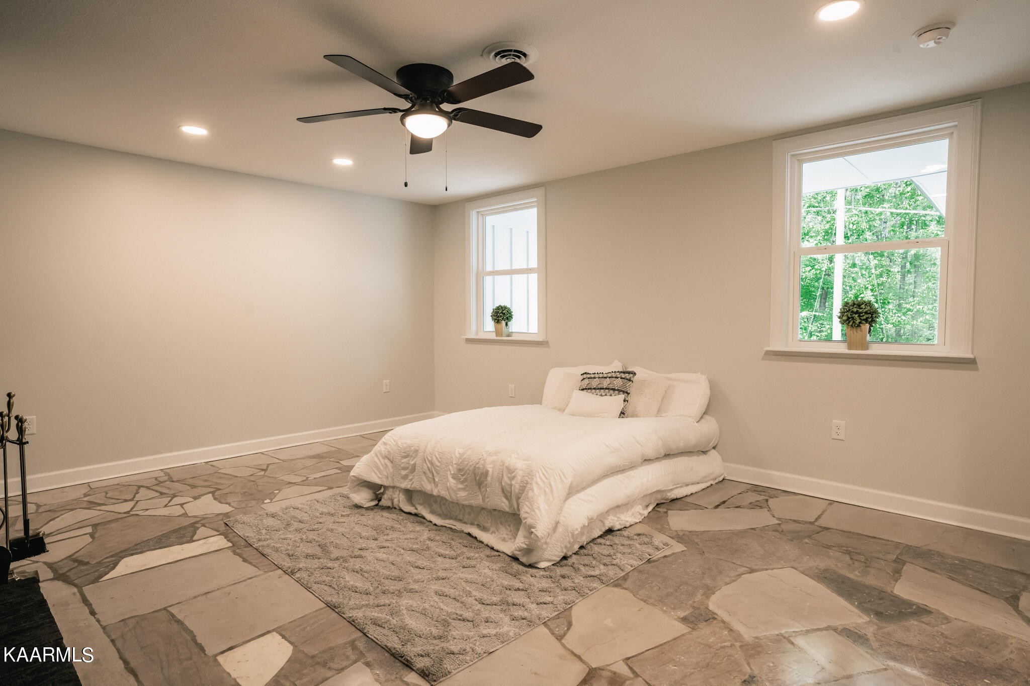 9439 Skaggston School Road Corryton, TN 37721 - Photo 13 of 46 Gallery Image 13