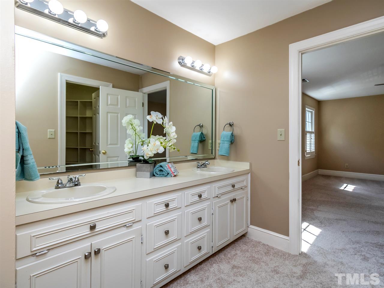 1936 Carrbridge Way Raleigh, NC 27615 - Photo 14 of 25