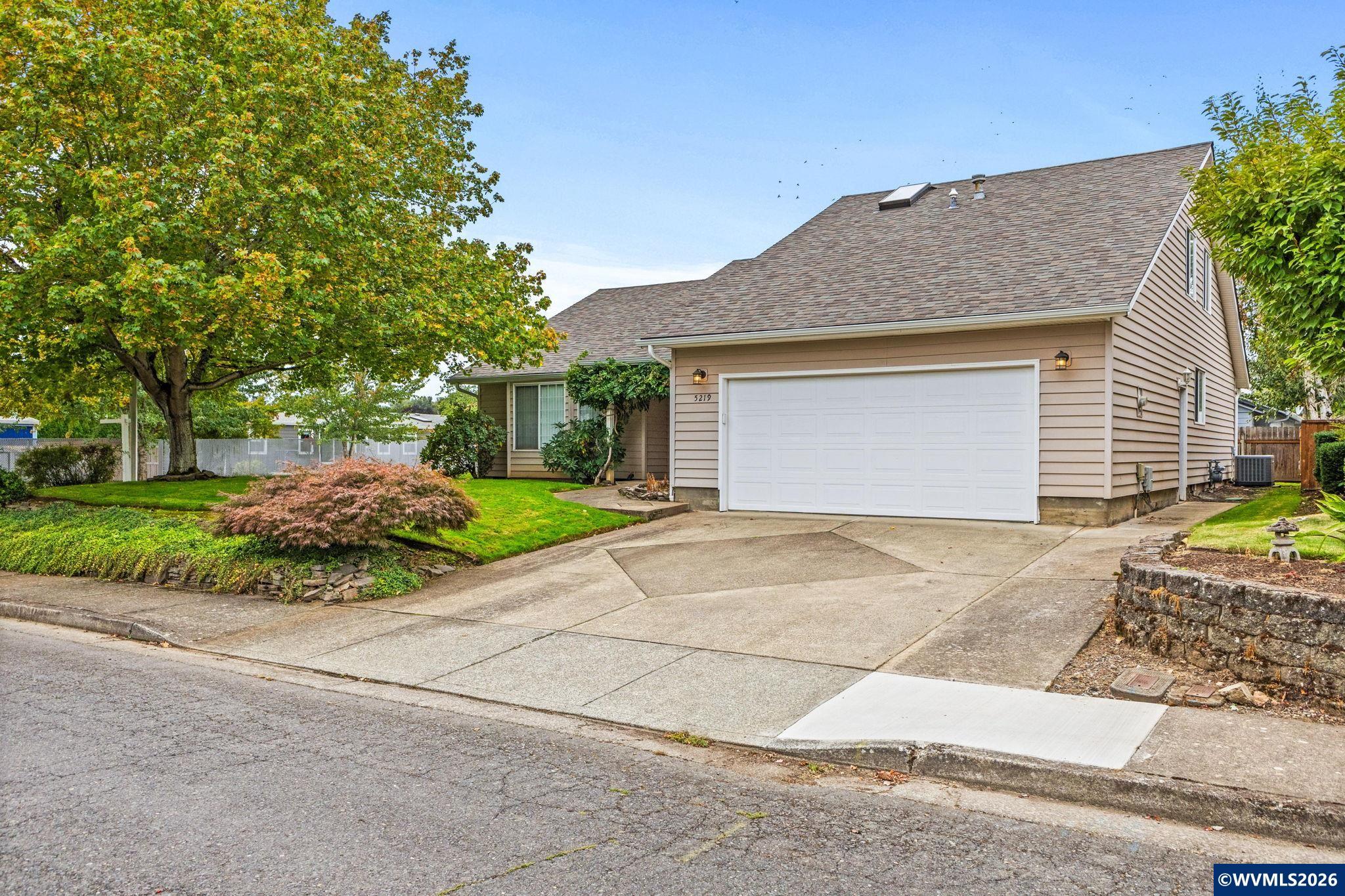 5219 Spring Leaf Court North Keizer, OR 97303 - Photo 1 of 41