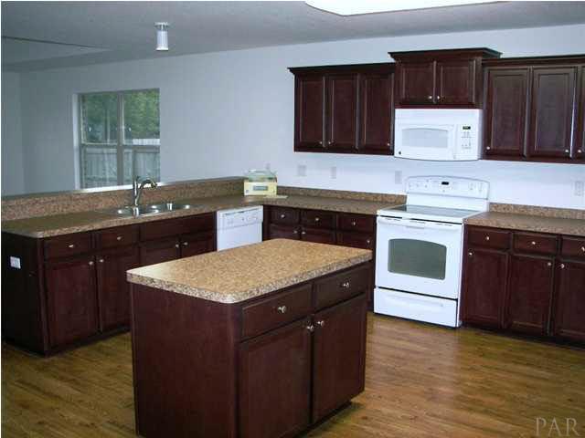 6671 Bryant Road Navarre, FL 32566 - Photo 13 of 25 Gallery Image 13