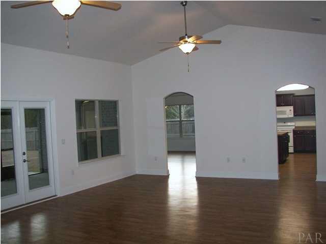 6671 Bryant Road Navarre, FL 32566 - Photo 16 of 25 Gallery Image 16