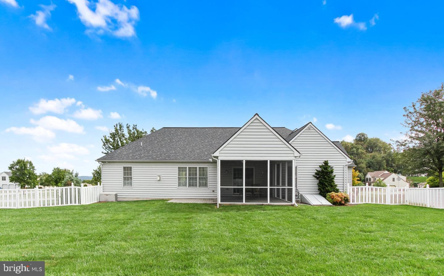 608 Campbell Road York, PA 17402 - Photo 2 of 2 Gallery Image 2